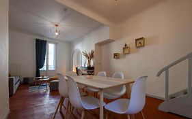 Grand Appartement De 100M2 -Allee Paul Riquet Beziers - 4Chambres - Wifi- Tv Connectee